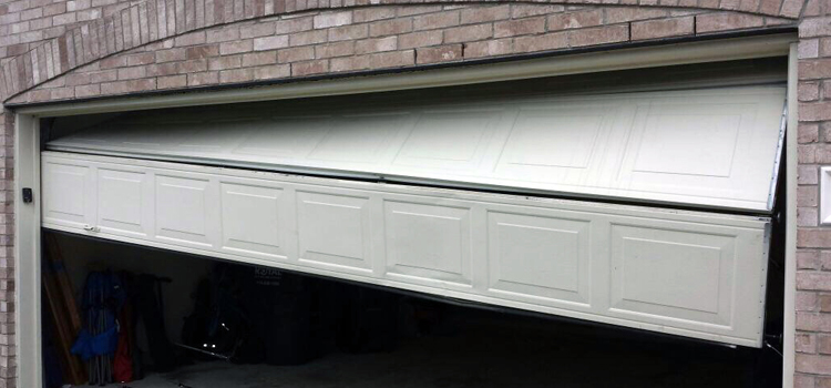 emergency door replacement Edgewater